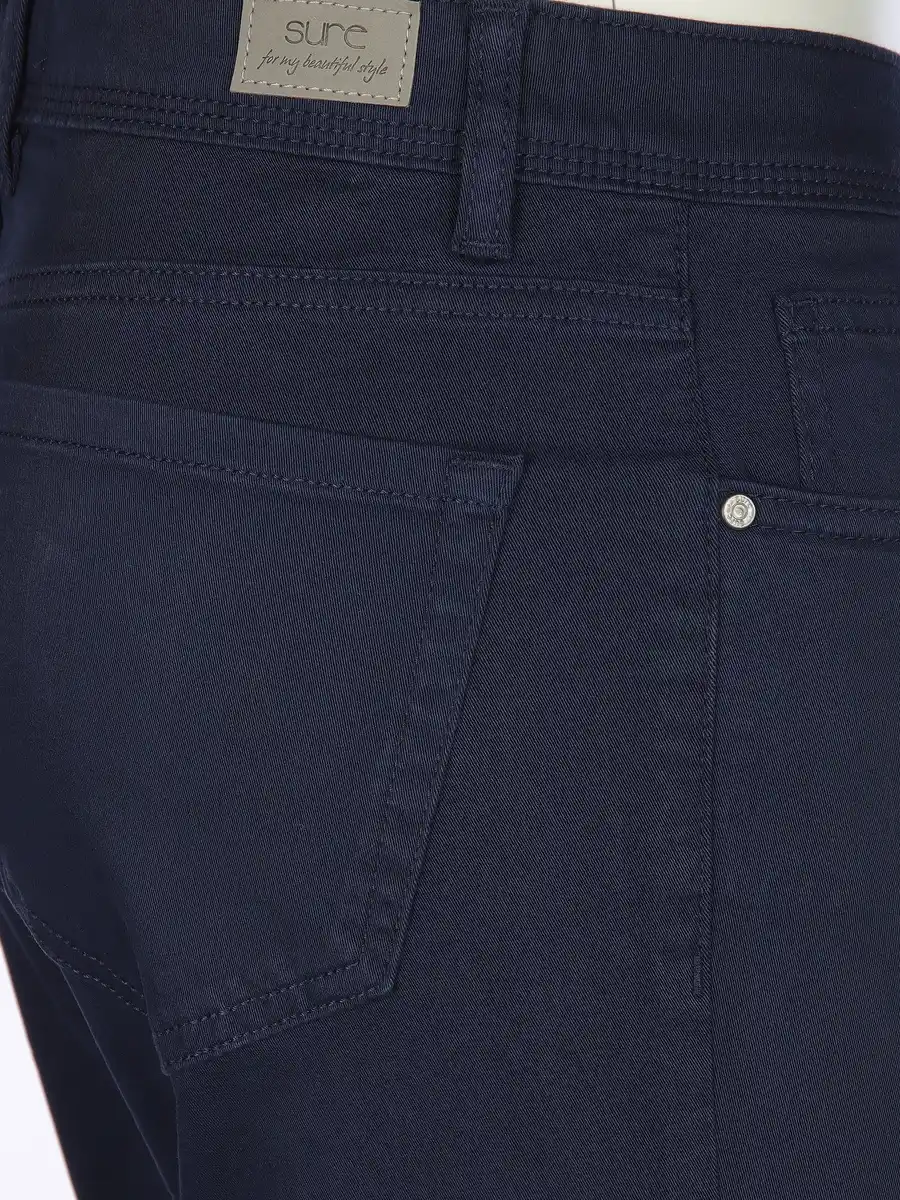 Bild 4 von Damen Caprihose in slimfit Form Marine