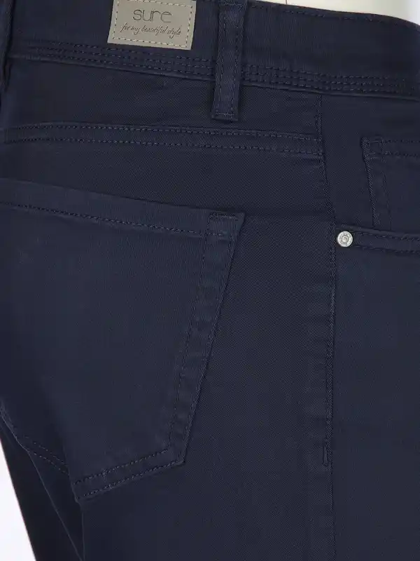 Bild 4 von Damen Caprihose in slimfit Form Marine