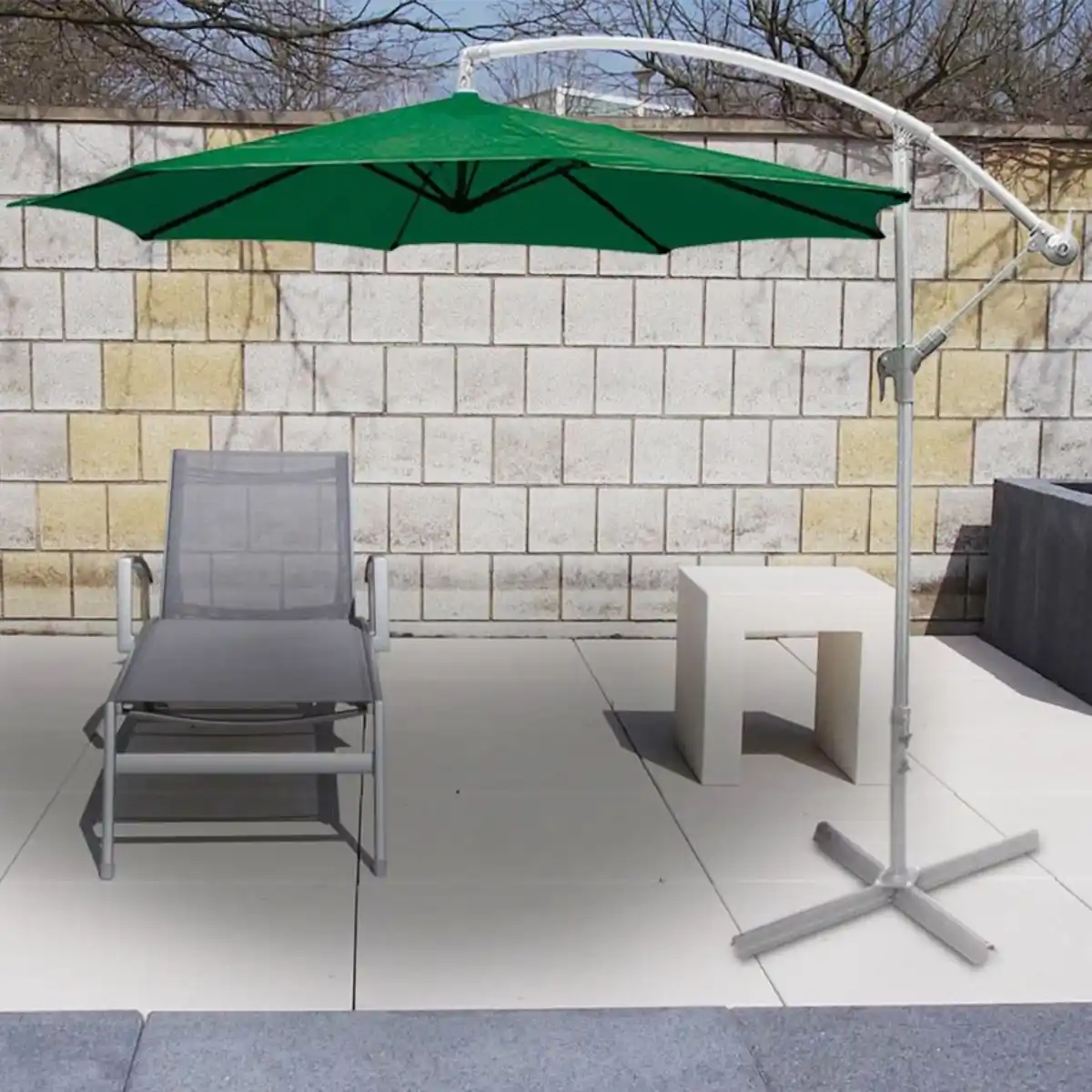 Bild 1 von Deluxe Ampelschirm Grün, pulverbeschichtetes Aluminiumgestell, Schirmbespannung aus Polyester, Gewicht: ca. 11kg