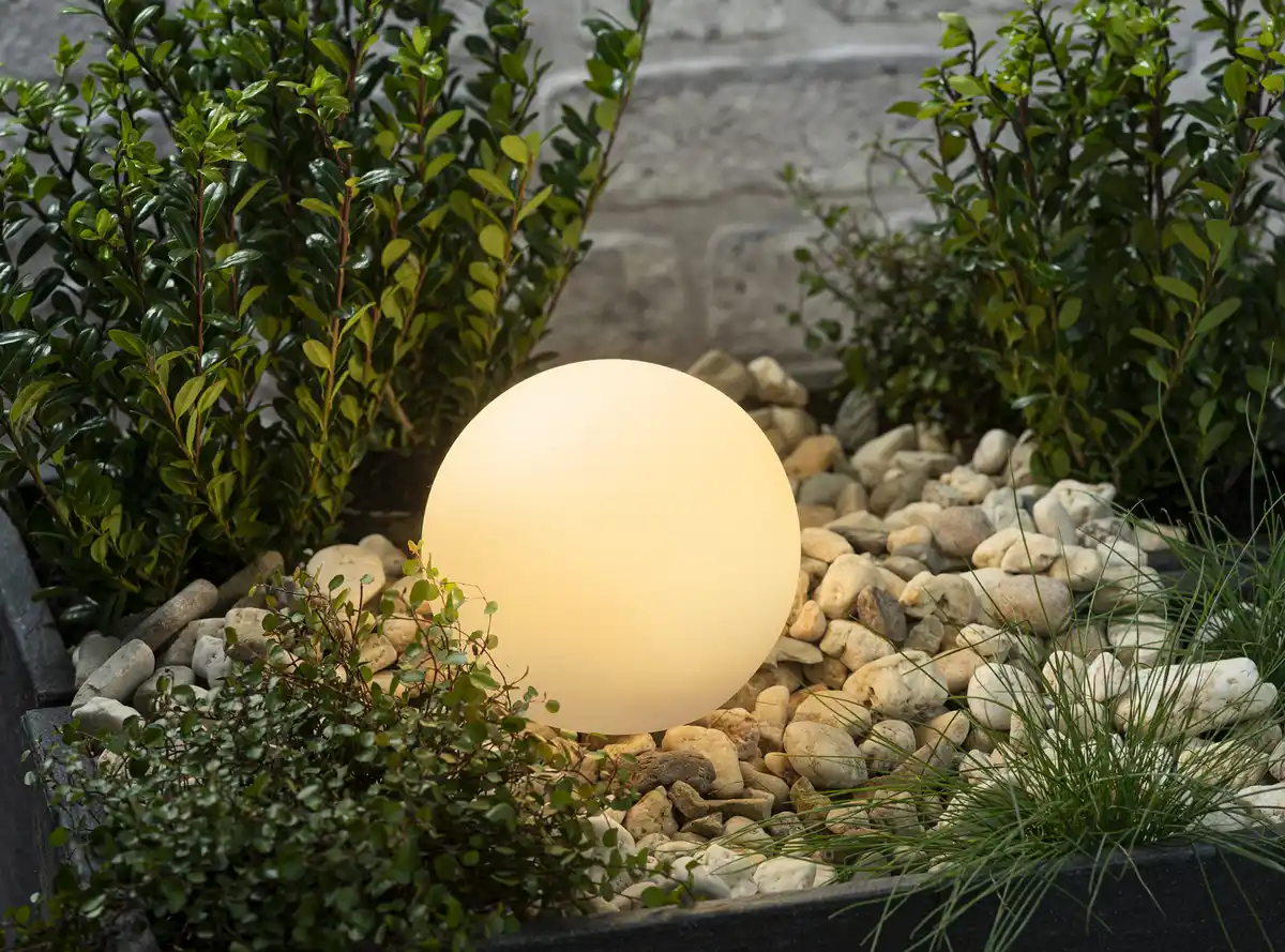 Bild 1 von IDEENWELT Solar-Kugel 15 cm