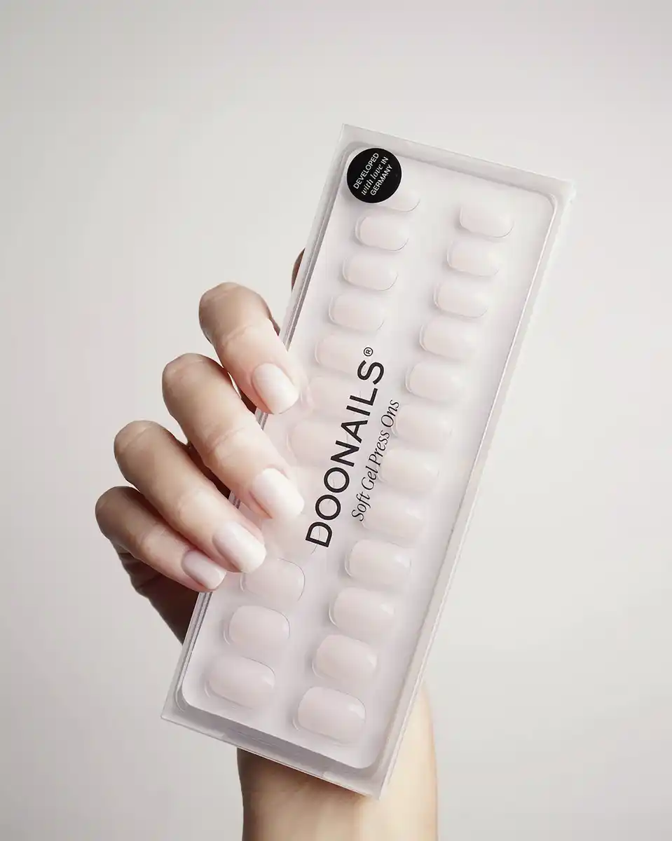 Bild 2 von Doonails Soft Gel Press Ons Extra Short Pillow Talk