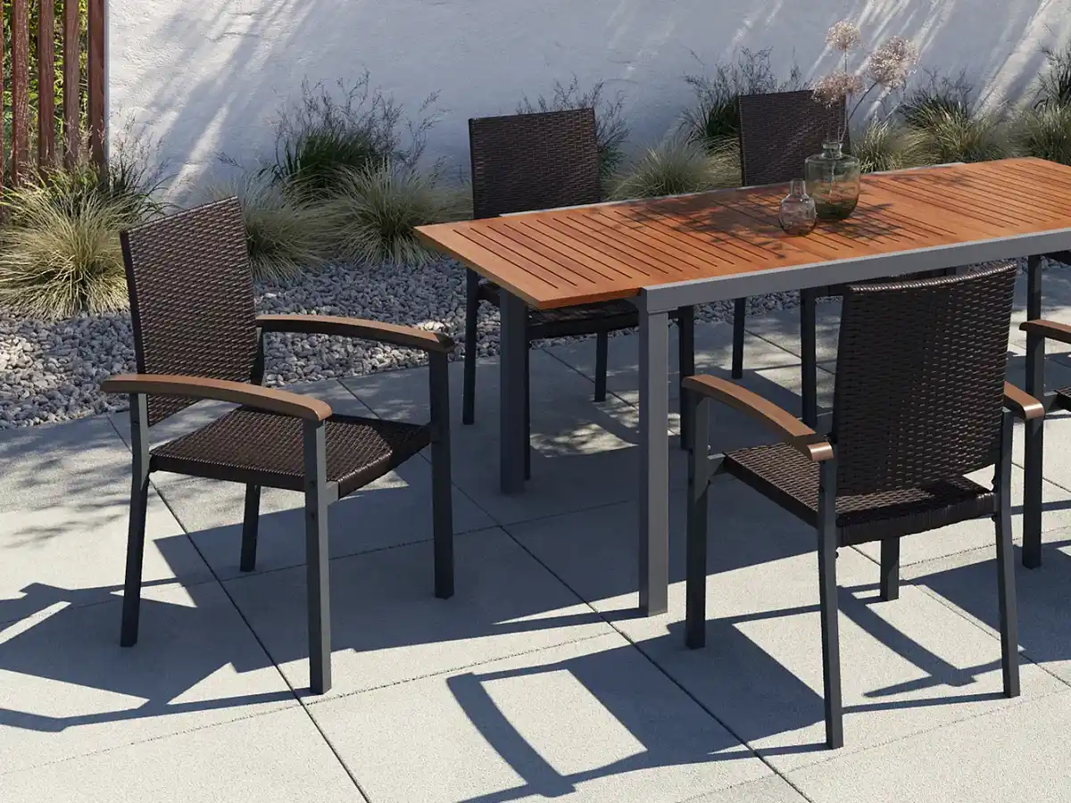 Bild 2 von LIVARNO home Geflecht-Stapelstuhl