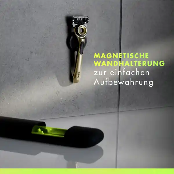 Bild 4 von Gillette LABS Rasierer Gold mit 2 Duschhänger mit Reiseetui