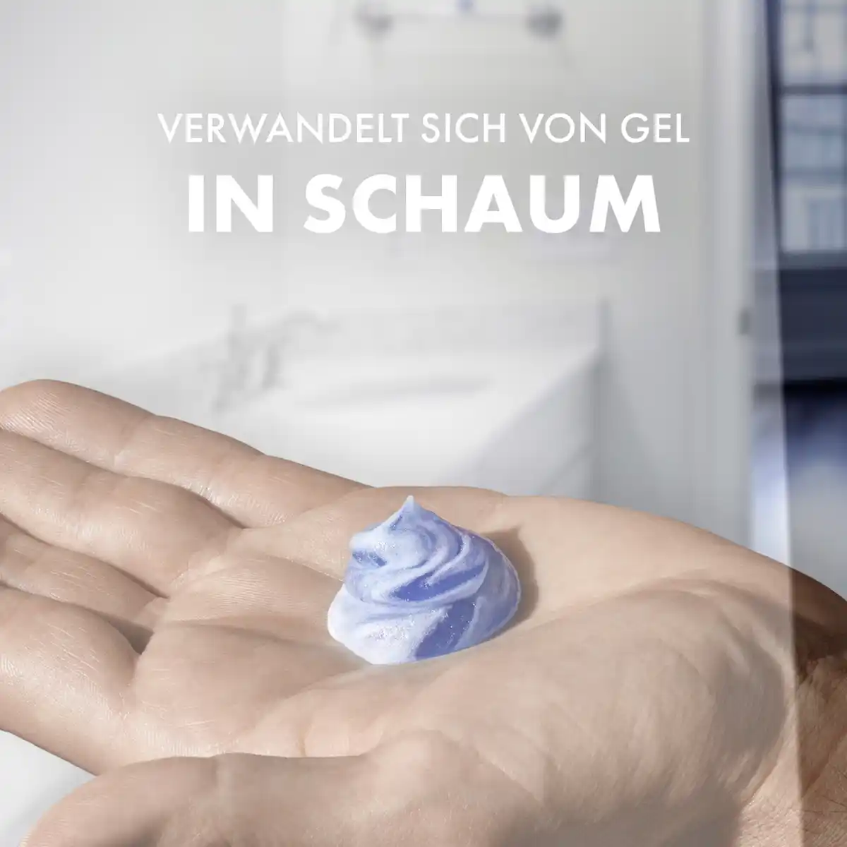 Bild 2 von Gillette Series Rasiergel Sensitive, 200 ml