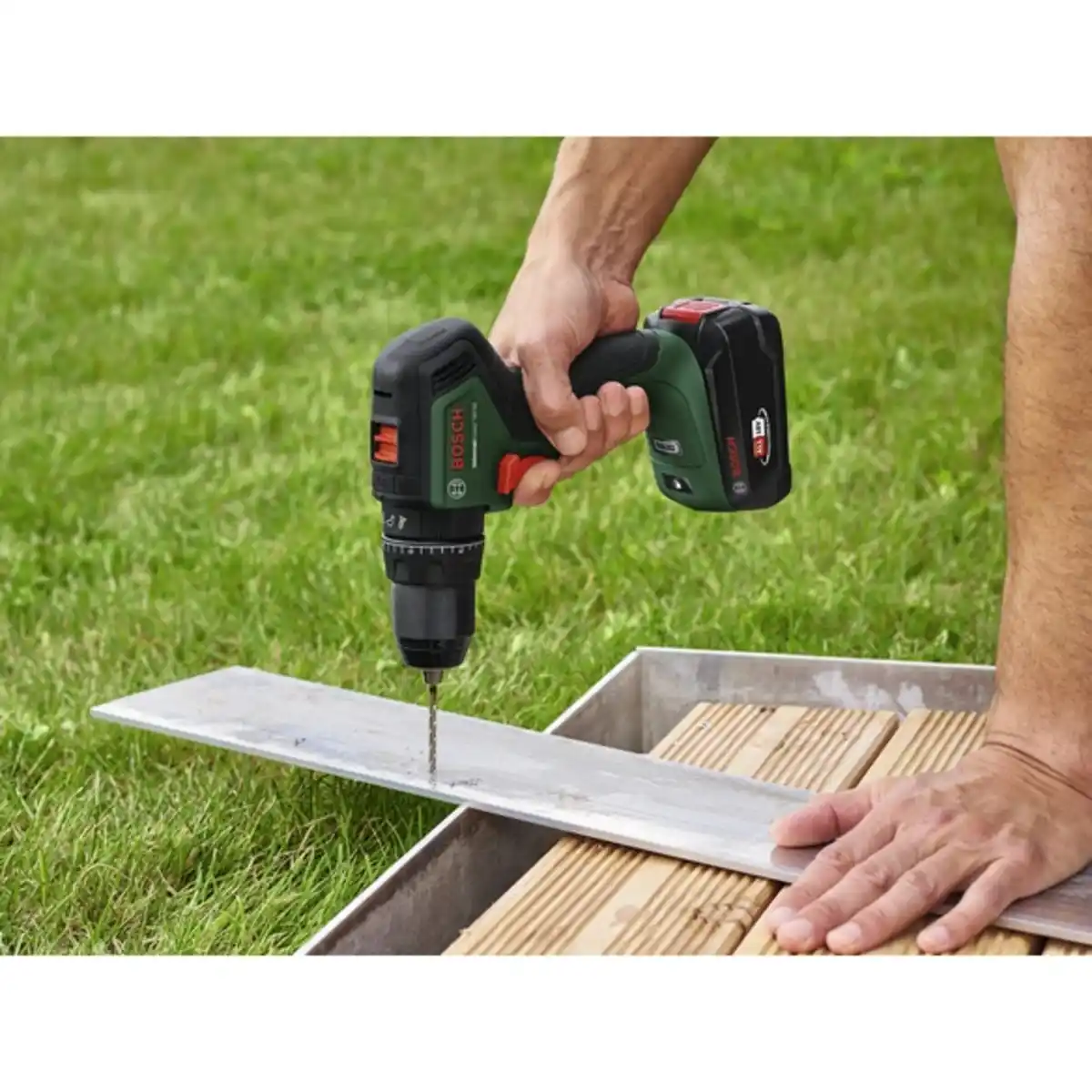 Bild 4 von Akku-Schlagbohrschrauber »UniversalImpact«, 18V-60, inkl. 2,0Ah Akku und Ladegerät