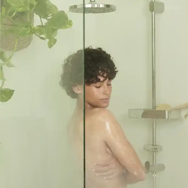 Bild 2 von Weleda Inspire Shower Cream Granatapfel, 200 ml