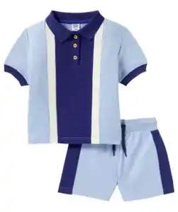 Poloshirt + Shorts, hellblau