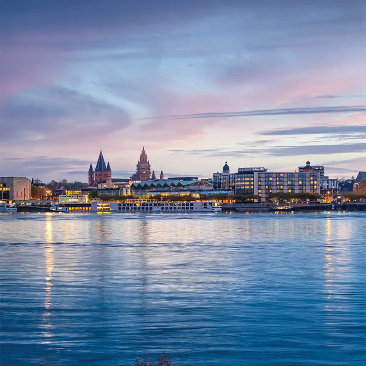 Bild 1 von Adventszauber auf dem Rhein