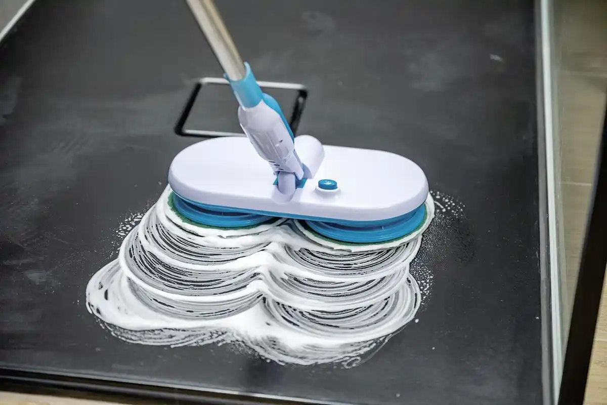 Bild 2 von Elektrischer Bodenwischer Floating Mop