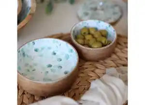 Snackschale aus Mangoholz mit Emaillebeschichtung