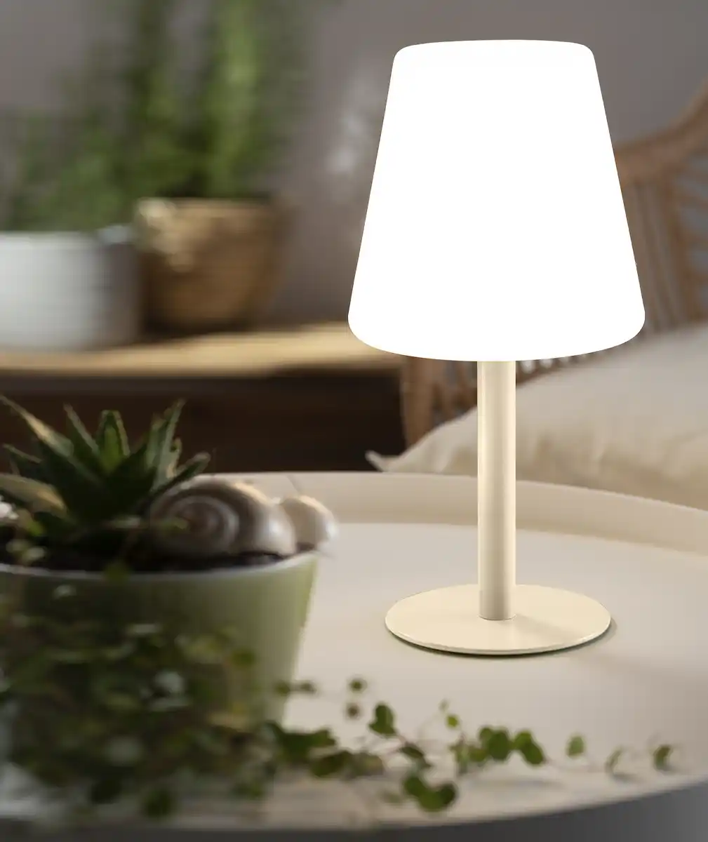 Bild 3 von IDEENWELT Outdoor-Tischleuchte beige