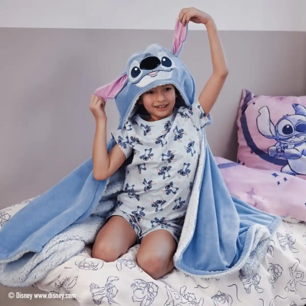 Bild 4 von Plüsch-Kapuzendecke