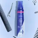 Bild 3 von NIVEA Pflege & Halt Schaumfestiger, 150 ml