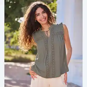 Damen-Bluse mit Spitze