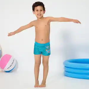 Jungen-Badehose mit Streifen und Kraken-Aufdruck