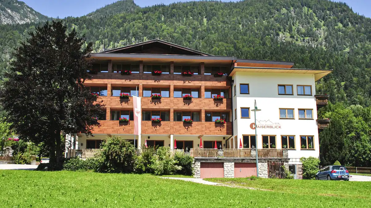 Bild 1 von Österreich – Tirol – Breitenbach am Inn – 3* Hotel Kaiserblick