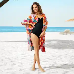 Damen-Strandkleid mit Blätter-Muster
