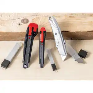 Kraft Werkzeuge Cuttermesser-Set 33tlg.