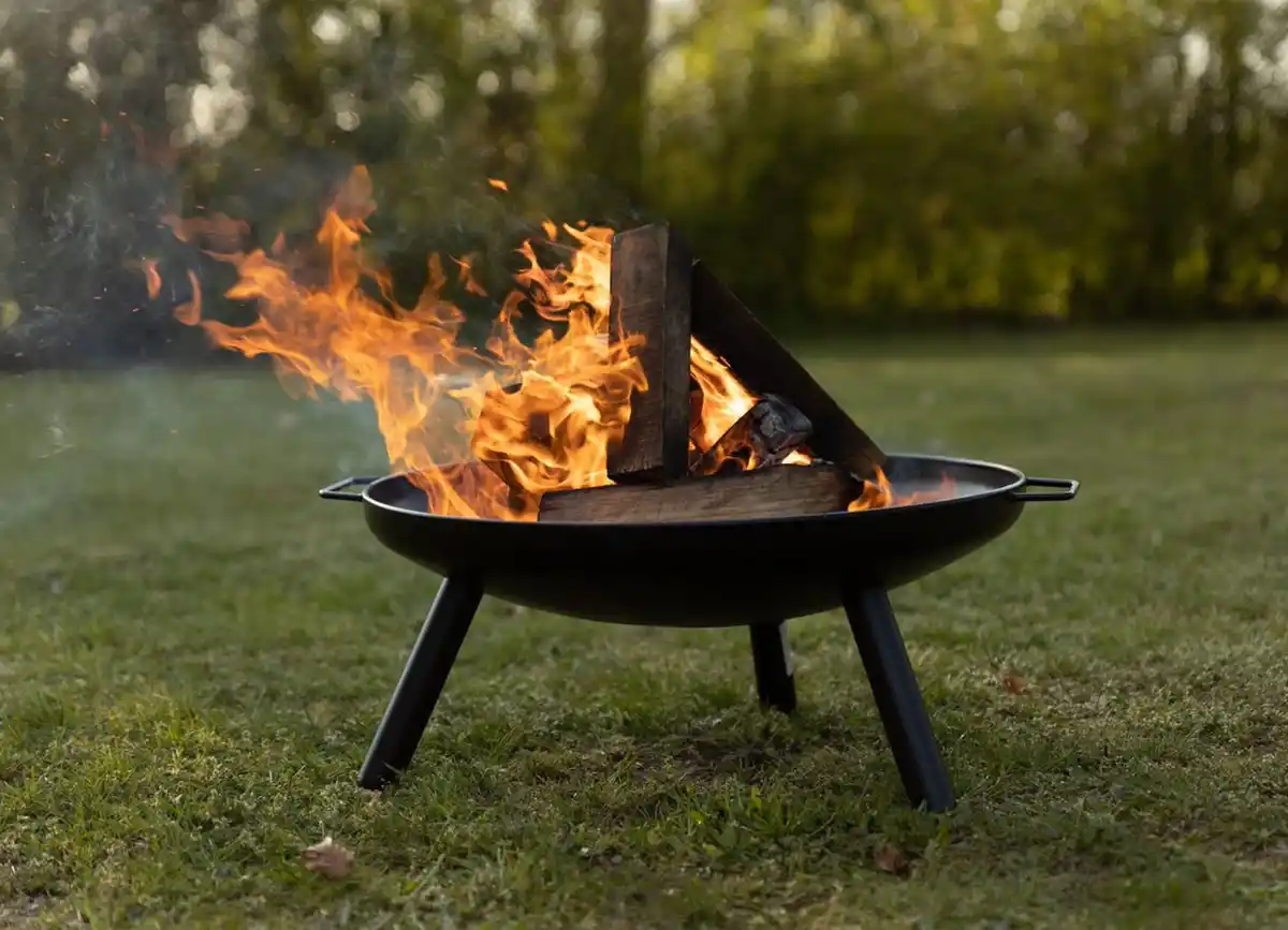 Bild 1 von Feuerschale aus Metall