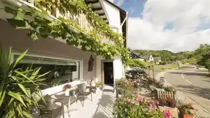 Mosel – Winningen – 2* Hotel Emmerich