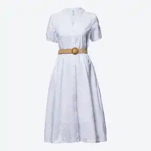 Damen-Kleid mit Lochstickerei