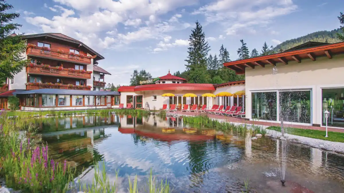 Bild 1 von Eigene Anreise Österreich - Tirol: Erholung im 4-Sterne Alpenhotel Karwendel in Leutasch