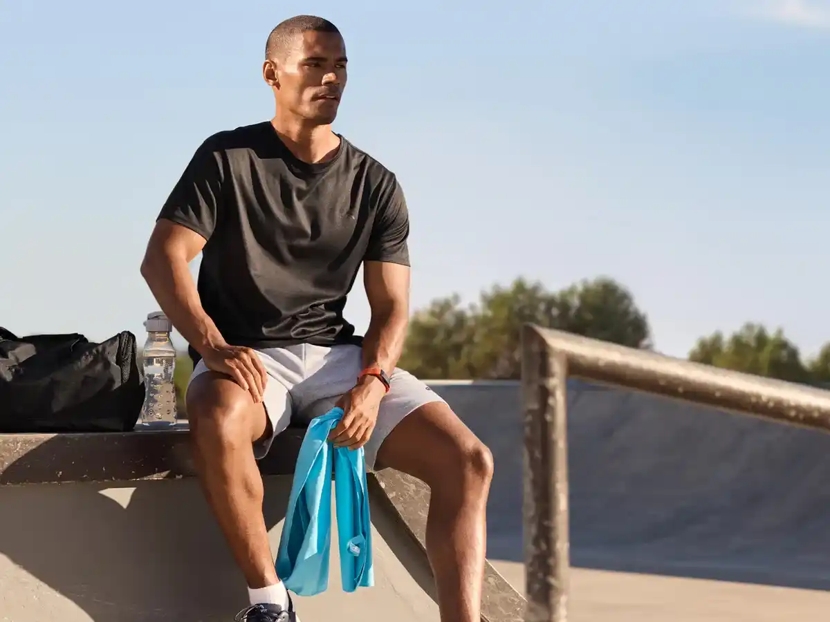 Bild 2 von CRIVIT Mikrofaser-Handtuch