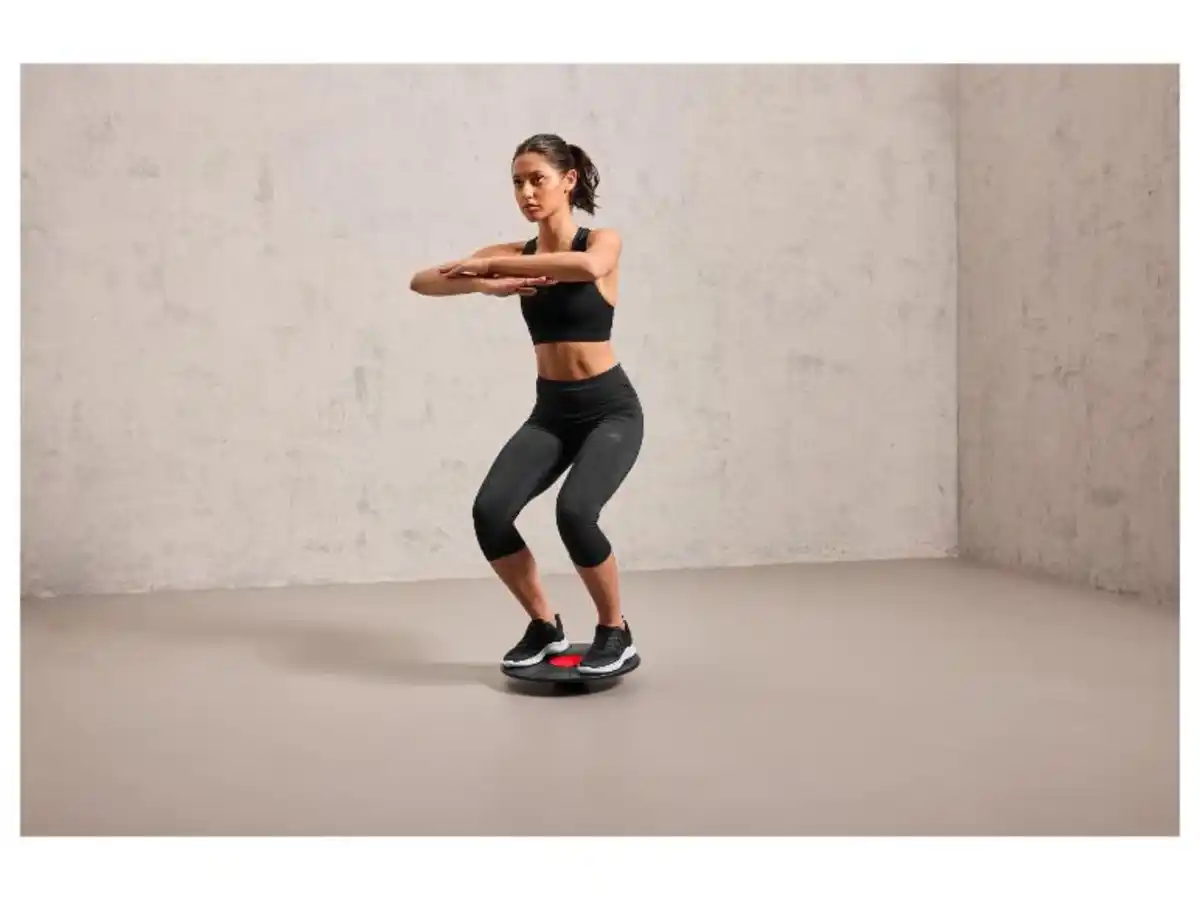 Bild 3 von CRIVIT Balance Board / Soft Gymnastikball / Fitnessband-Set