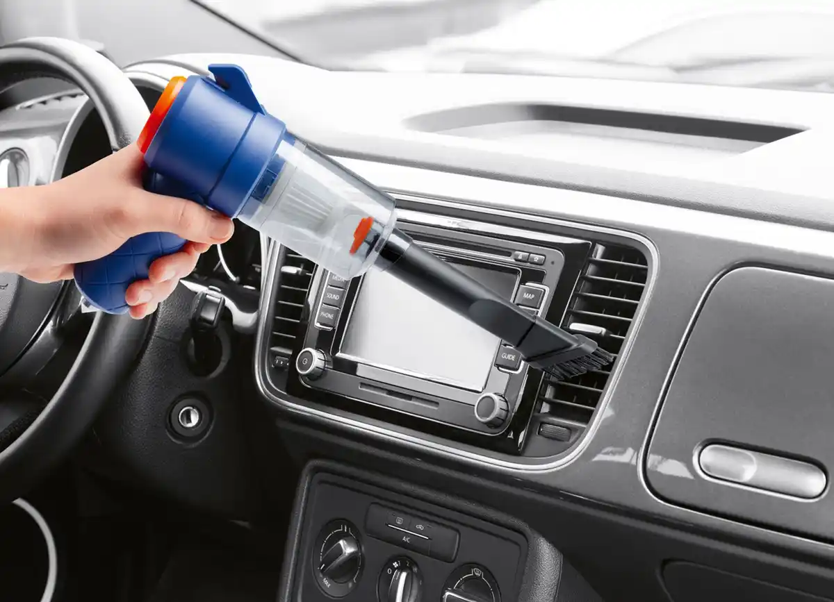 Bild 1 von CLEANmaxx Akku-Handstaubsauger 6-teilig Auto-Set