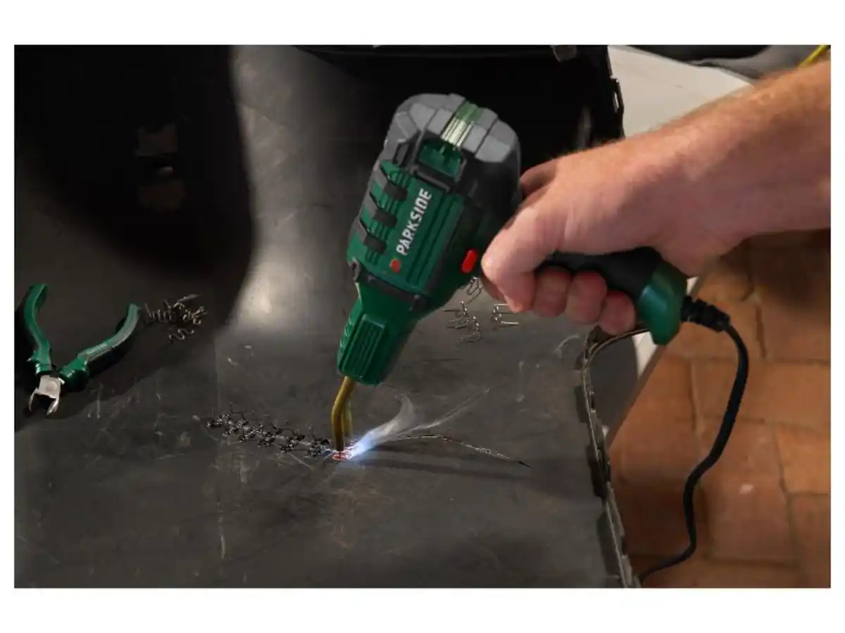 Bild 2 von PARKSIDE® Kunststoff-Schweißpistole »PKSP 50 B1«, mit integriertem LED-Arbeitslicht