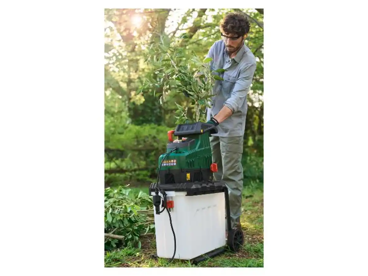 Bild 2 von PARKSIDE® Walzenhäcksler »PWH 2800 C3«, mit Sicherheitsabschaltung