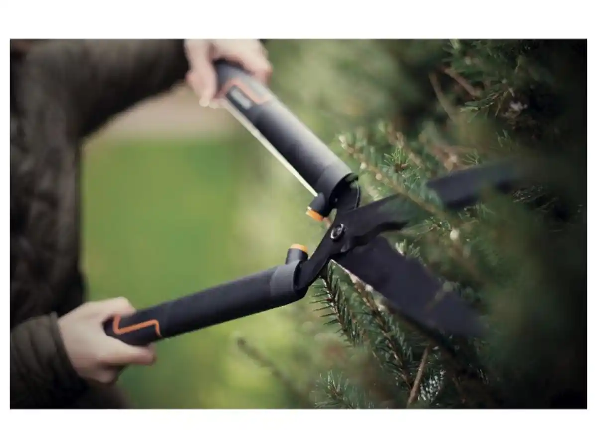 Bild 3 von Fiskars Heckenschere, mit Wellenschliff