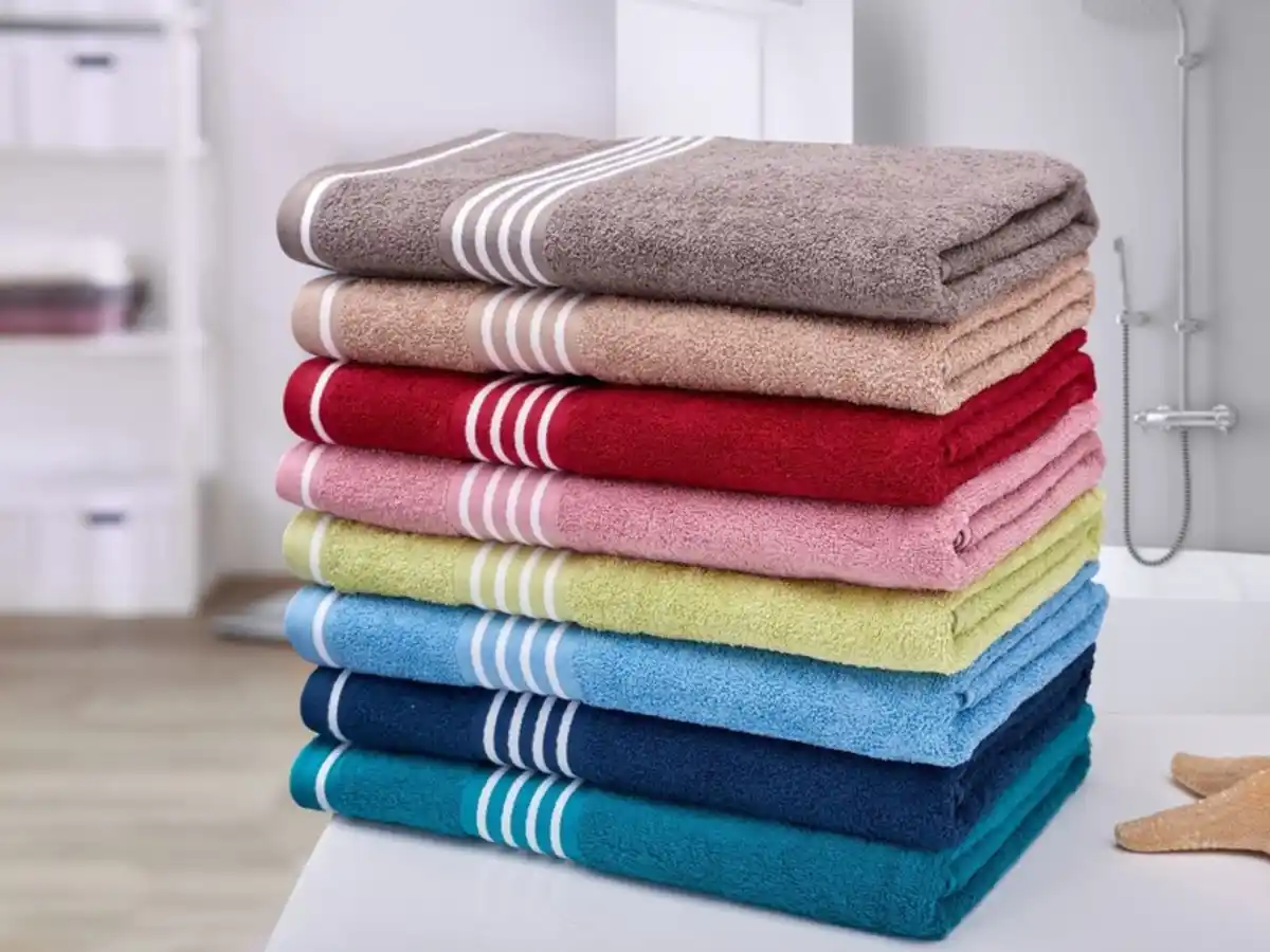 Bild 1 von Gözze Handtuch »Rio«, reine Baumwolle, mit Bordüre und Kordelaufhänger, hochwertig