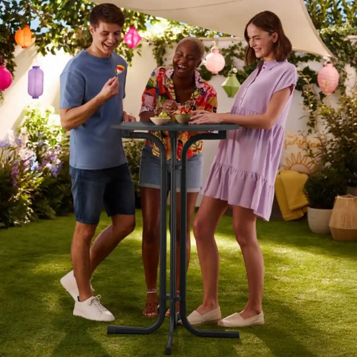 Bild 2 von BELAVI Partytisch