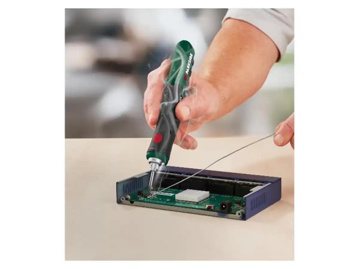 Bild 2 von PARKSIDE® 4 V Akku-Lötkolben »PLKA 4 C3«, mit Lötstation