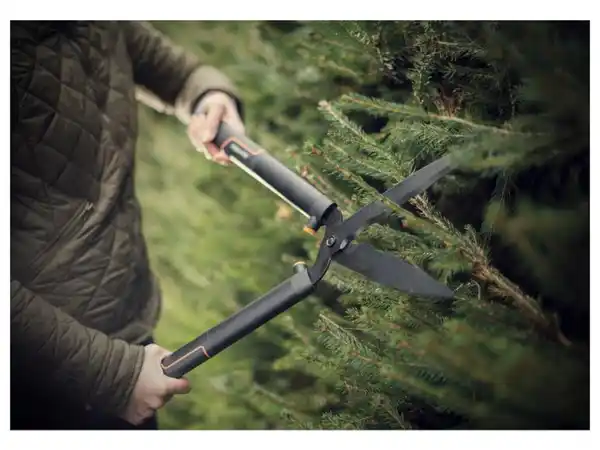 Bild 2 von Fiskars Heckenschere, mit Wellenschliff