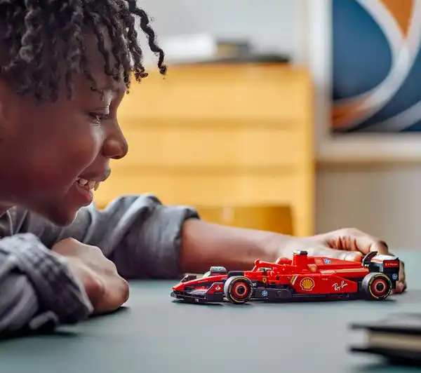 Bild 4 von LEGO SPEED Champions 77242 Ferrari SF-24 F1® Rennauto