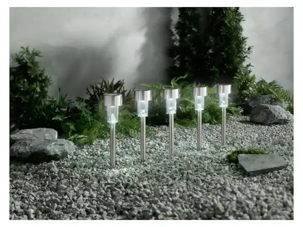 Bild 3 von LIVARNO home LED-Solarleuchten, 5 Stück, matt gebürstet