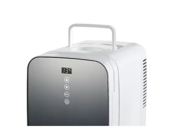 Bild 3 von SILVERCREST® KITCHEN TOOLS Mini-Kühlschrank, ideal für unterwegs