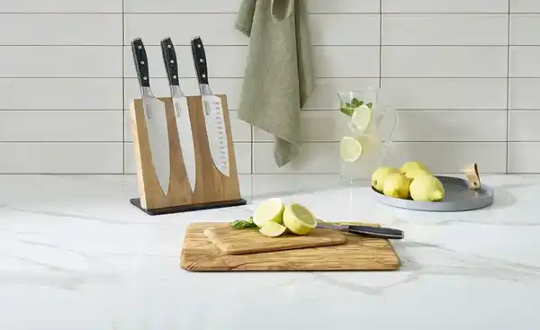 Bild 3 von Meisterkoch Schneidebrett  OPTIMUS ¦ holzfarben ¦ Holz ¦ Maße (cm): B: 14 H: 1,2 Küchenzubehör & Helfer > Schneidebretter - Möbel Kraft