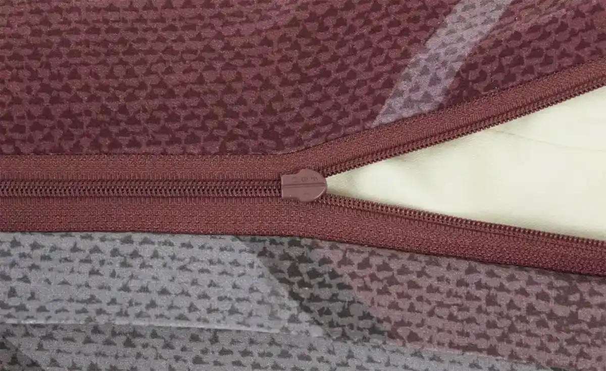 Bild 2 von como Satin Bettwäsche  Zick Zack ¦ rot ¦ Maße (cm): B: 135 Bettwaren > Bettwäsche-Sets > Ganzjahresbettwäsche - Möbel Kraft