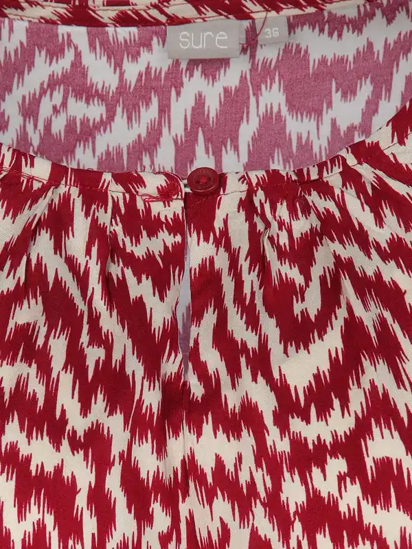 Bild 3 von Damen Top mit Alloverprint Rot