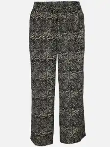 Große Größen 7/8 Sommerhose Schwarz