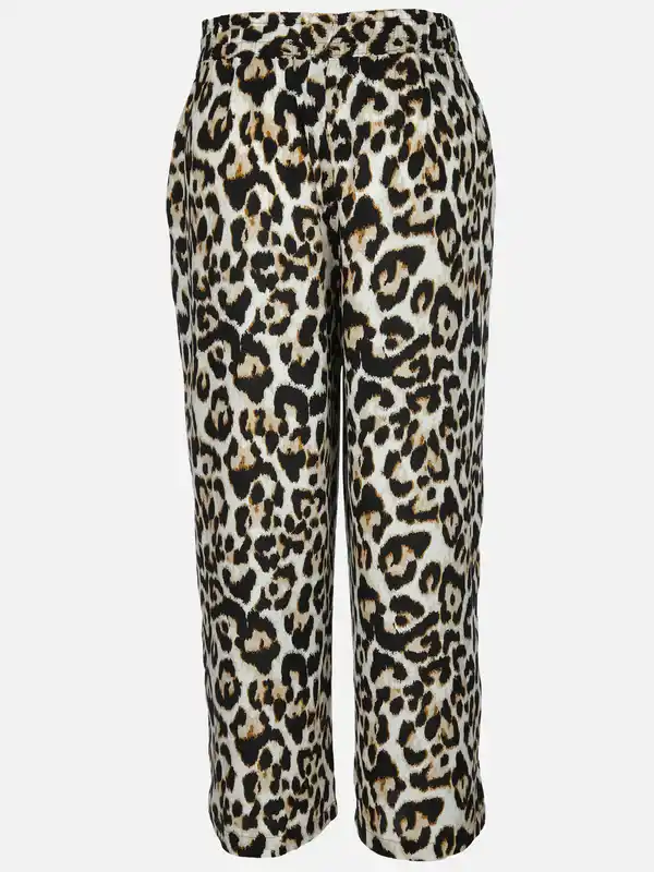 Bild 2 von Große Größen 7/8 Sommerhose Schwarz