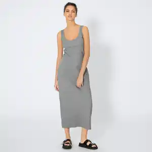 Damen-Kleid in verschiedenen Farben