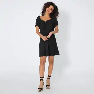 Damen-Kleid im Carmen-Style