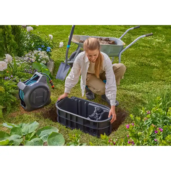 Bild 3 von Gardena Undercover Schlauchbox RollUp M Komplettset