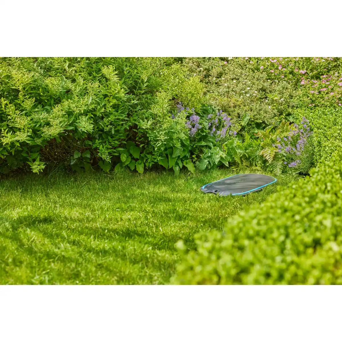 Bild 4 von Gardena Undercover Schlauchbox RollUp M Komplettset