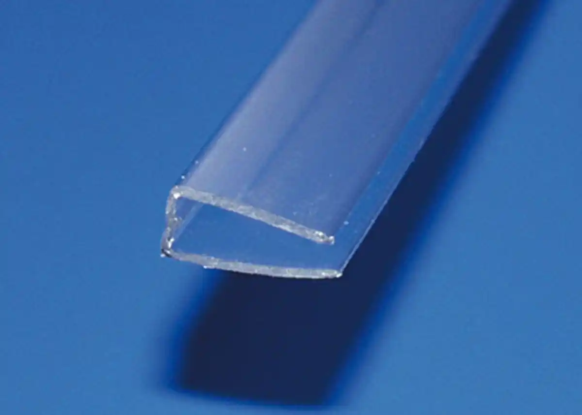 Bild 1 von Gutta Polycarbonat U-Profil 98 cm 6 mm klar
