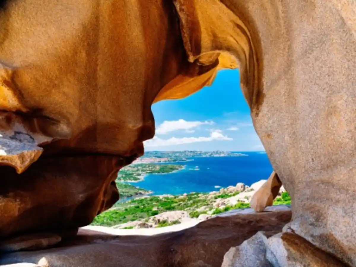 Bild 1 von Rundreisen Italien - Sardinien: Flexible Mietwagen-Rundreise ab Cagliari bis Olbia: Sardiniens Seele erleben